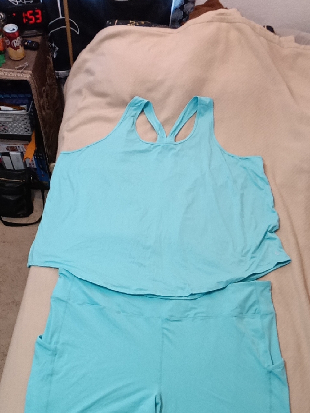 Happy Camper by Torrid Active Wear Sz 6